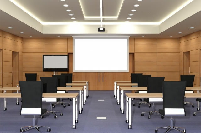 プロジェクターが設置された会議室のイラスト
